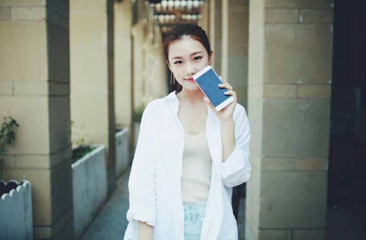 请别再在微信里找男朋友了，好吗